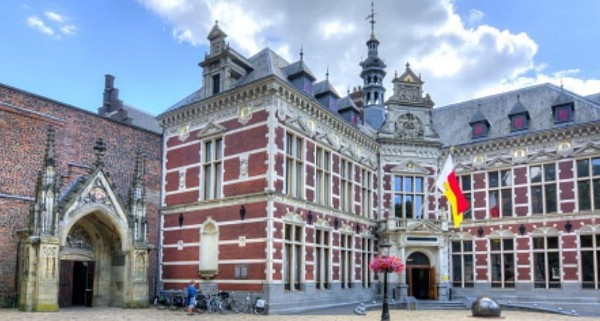 أهم 5 جامعات في هولندا لعام 2022